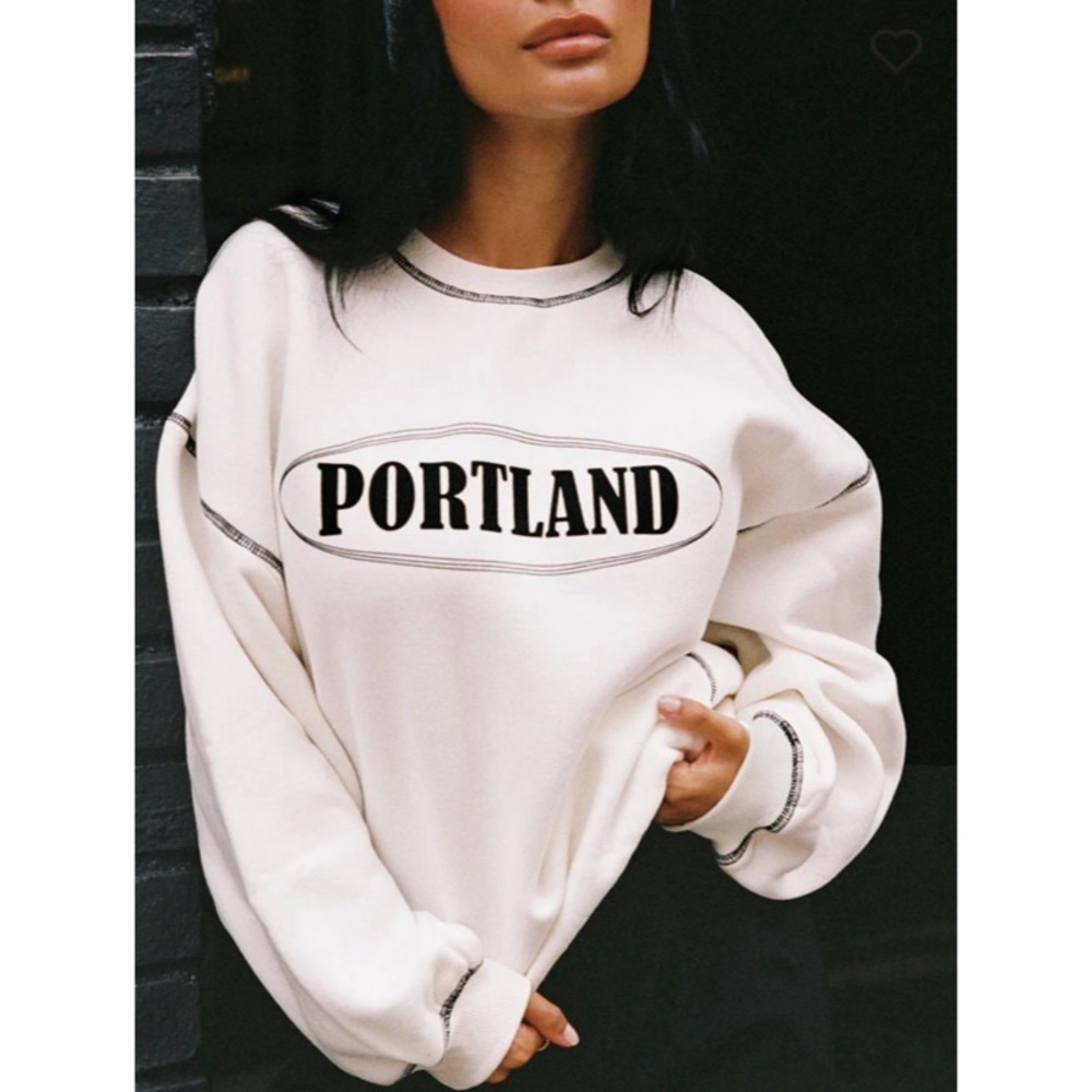Princess Polly White Fleece Portland Spellout Oversized Crewneck Sweatshirt 16
